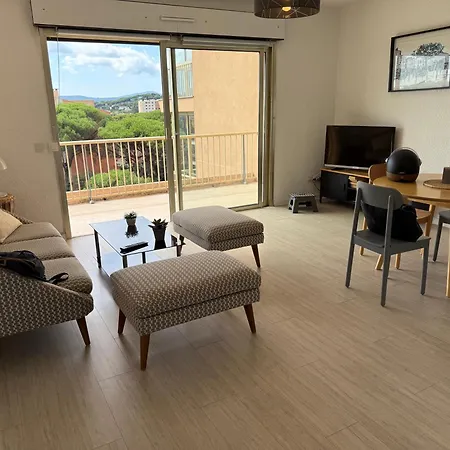 Avec Balcon Vue Sainte-Maxime