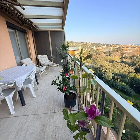 ベッド・アンド・ブレックファスト Avec Balcon Vue *